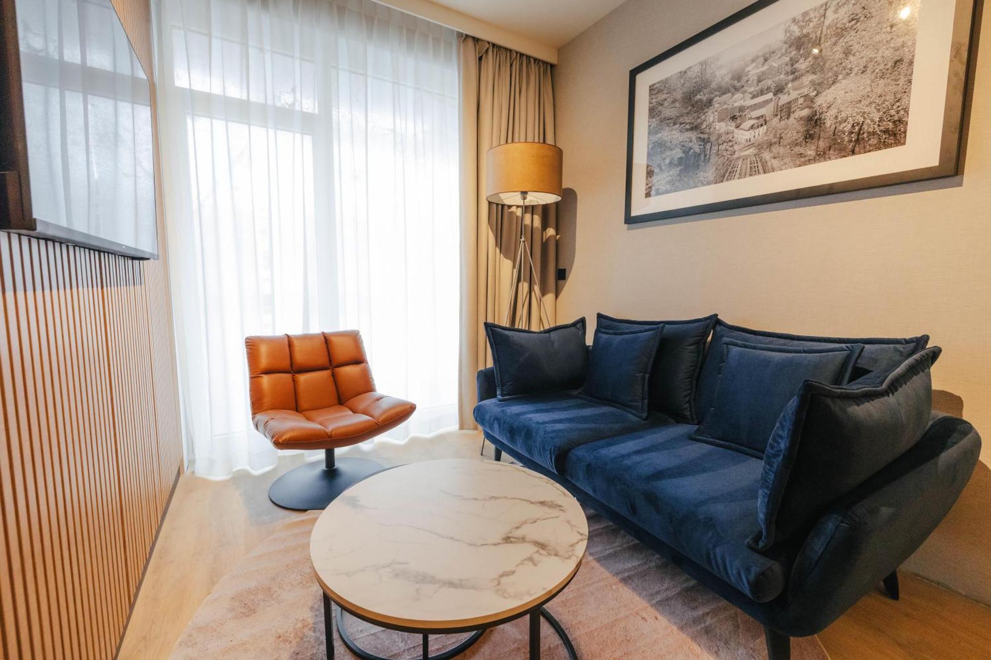 Suite Balcony NEW